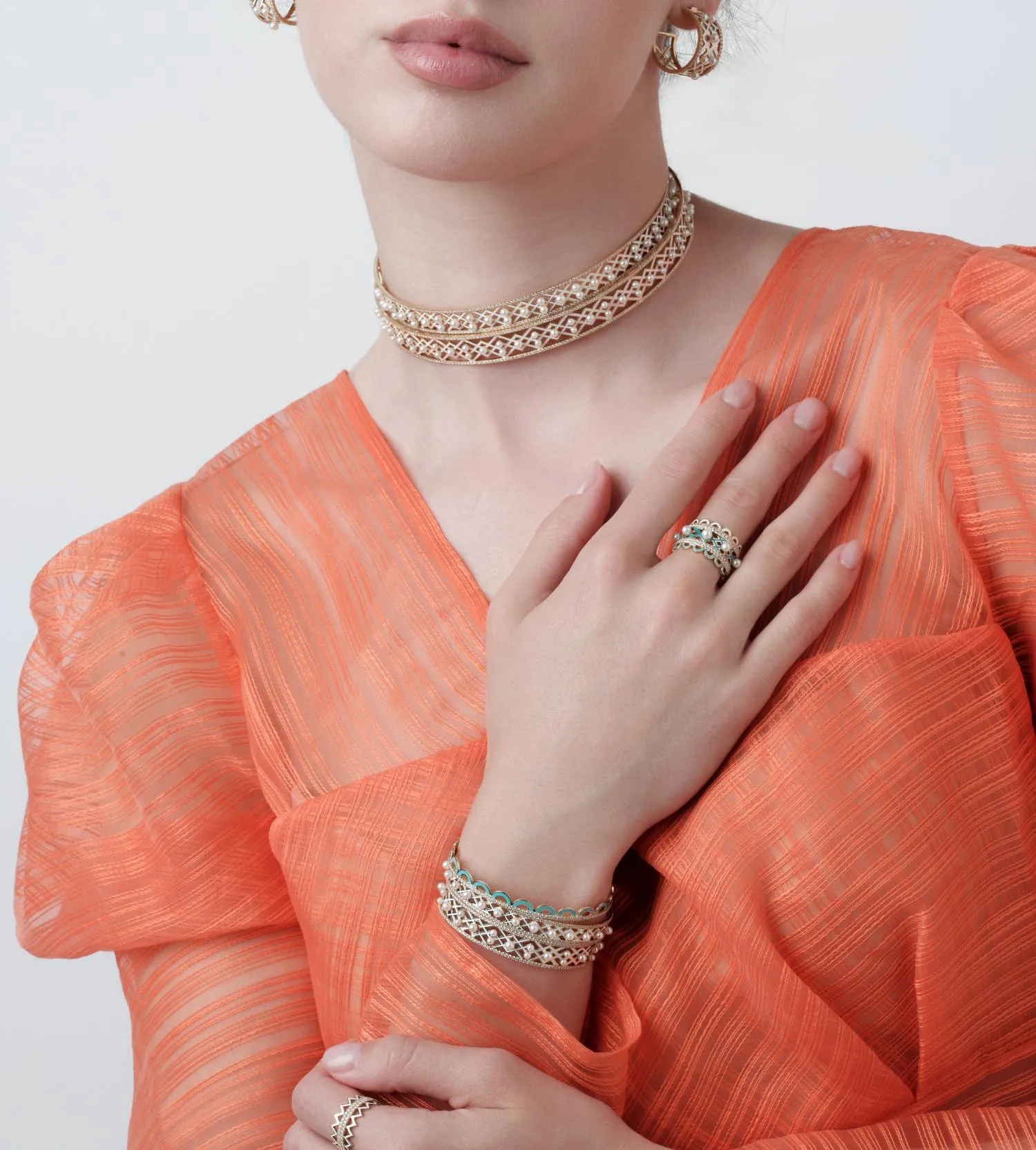 Alma Ivory Midi Choker