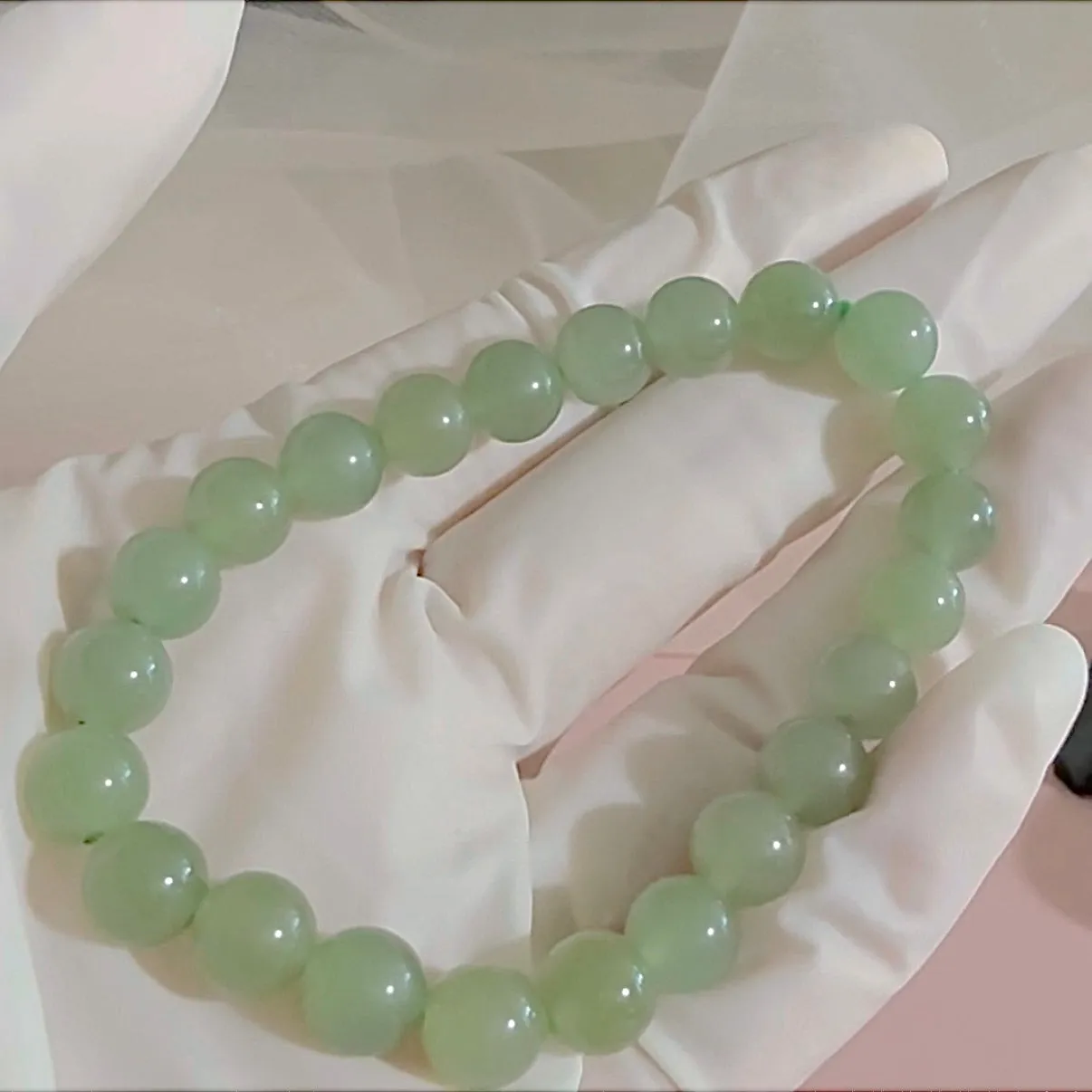 Certified light green nephrite / Hetian Jade Bracelet With 8mm beads 6 inches length