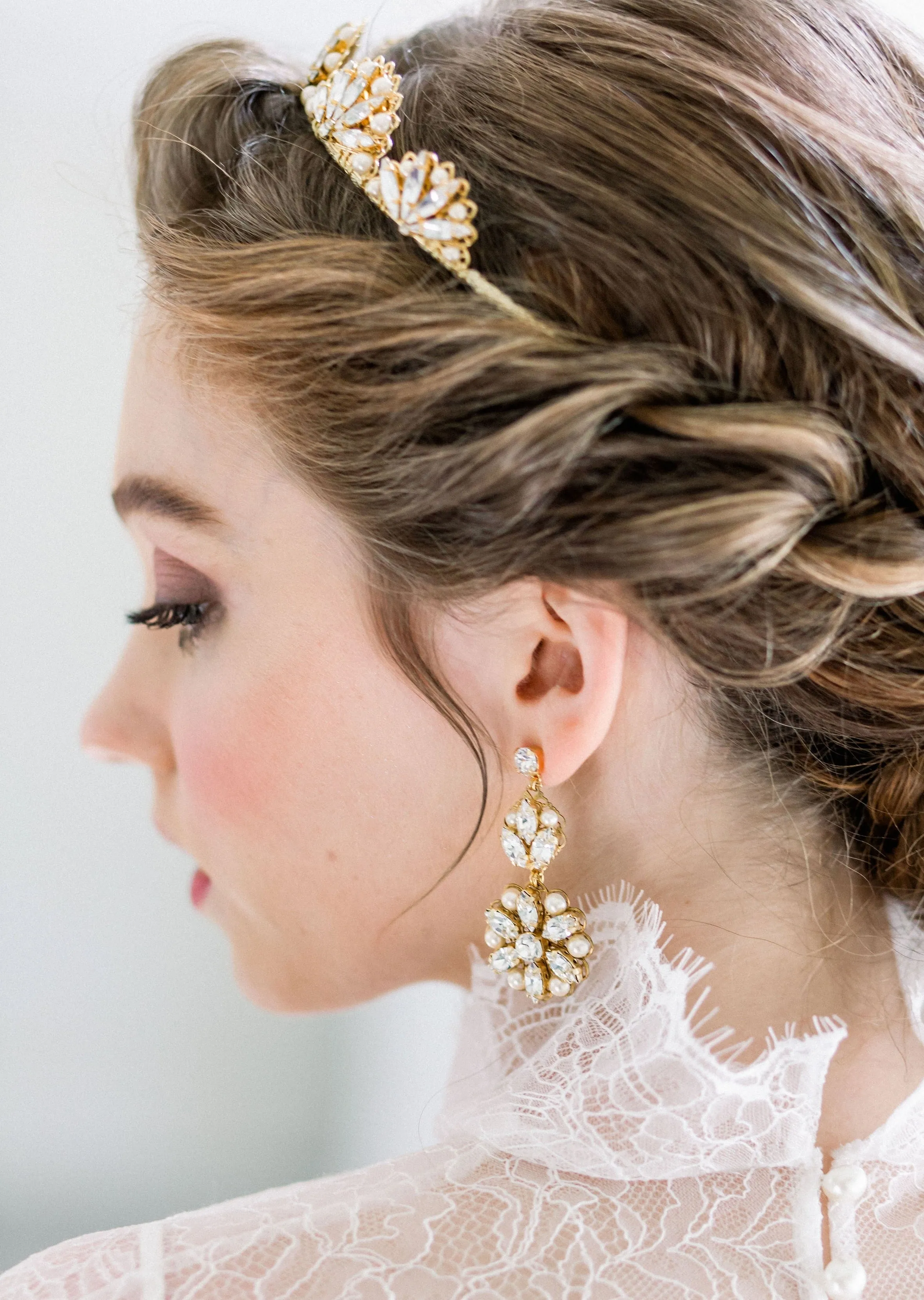 DAPHNE Scalloped Filigree Bridal Tiara