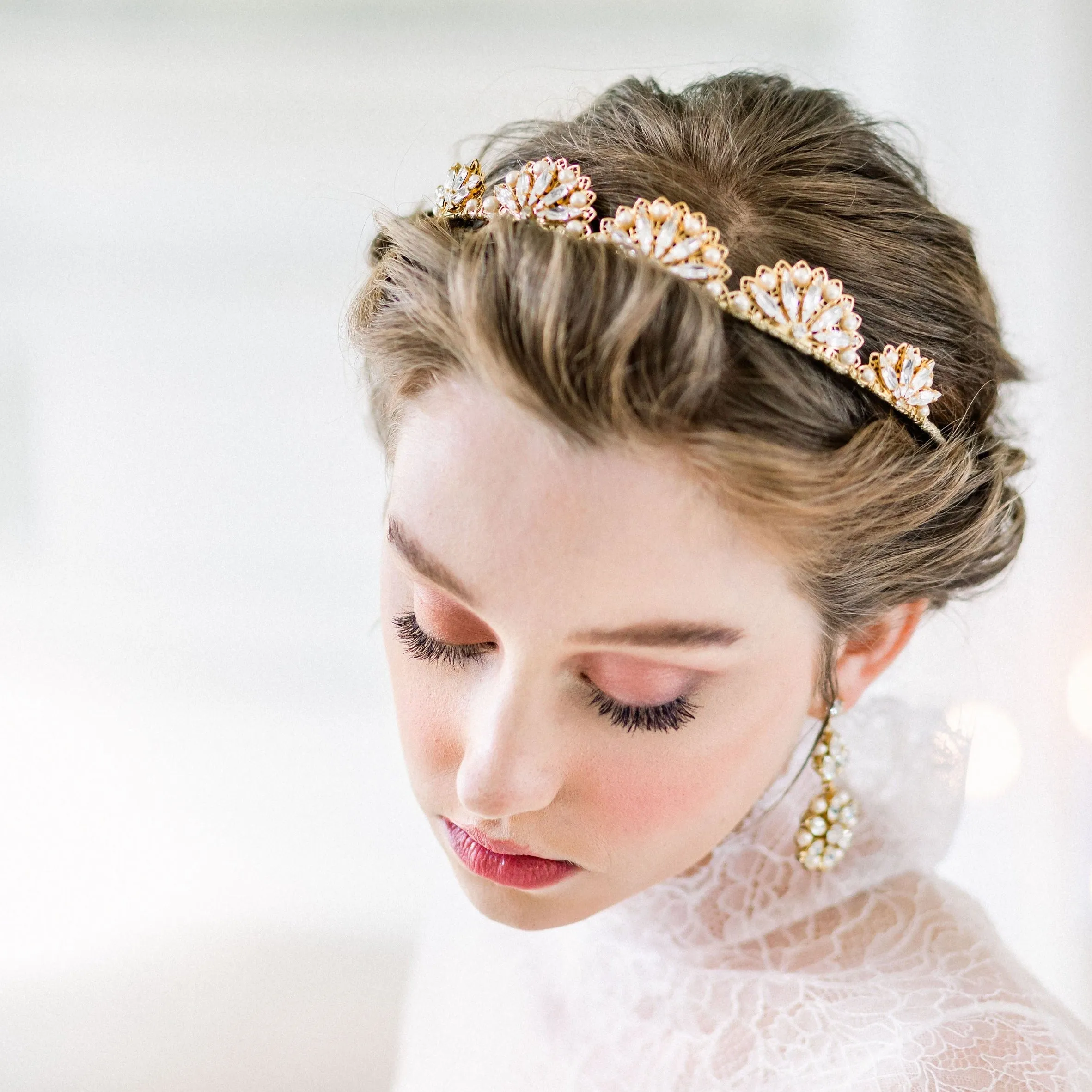 DAPHNE Scalloped Filigree Bridal Tiara