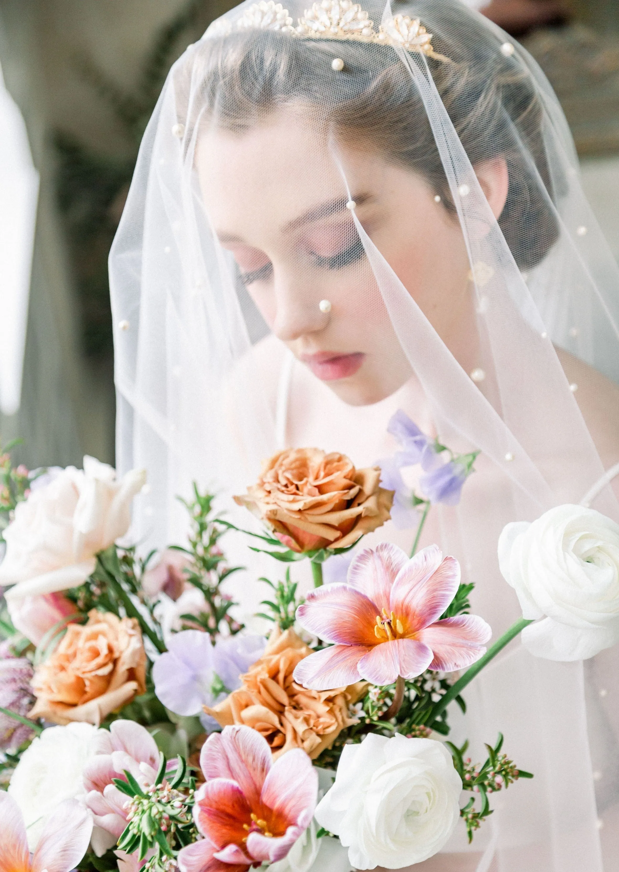 DAPHNE Scalloped Filigree Bridal Tiara