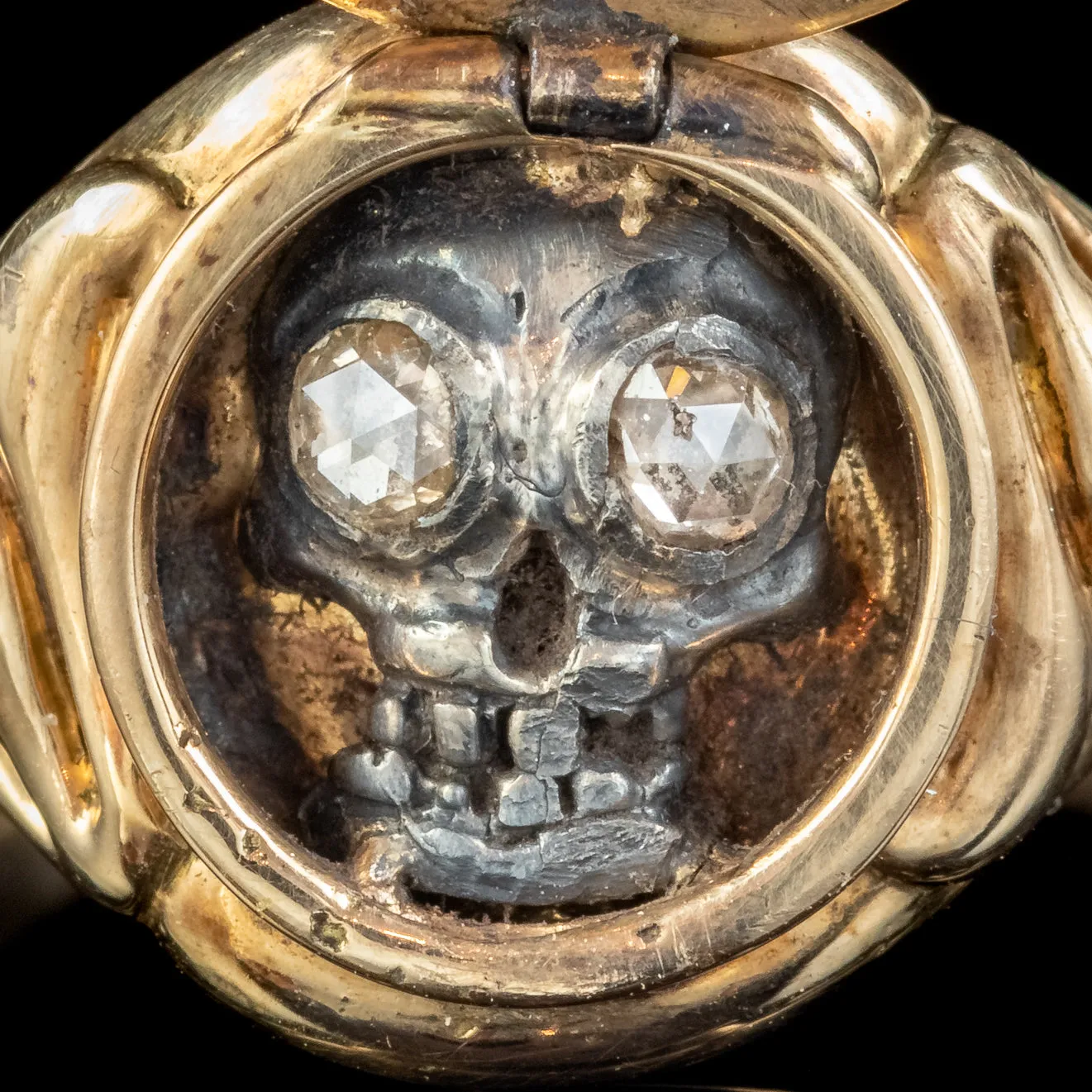 Memento Mori Diamond Locket Skull Ring 18ct Gold
