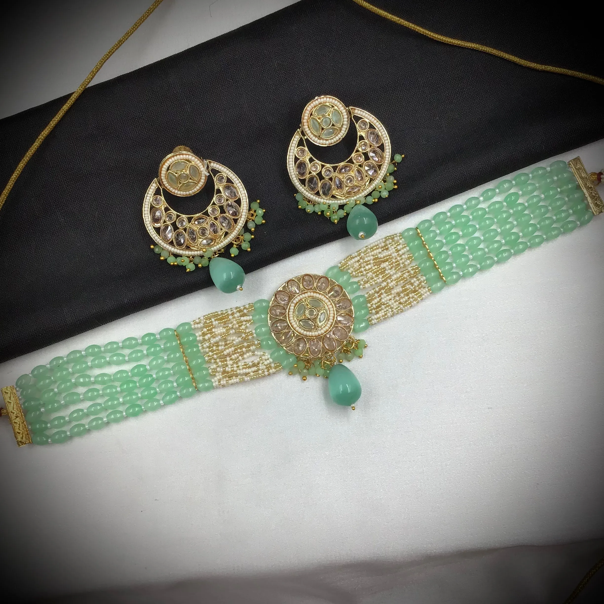 Mint Green Gold Look Necklace Set 18185-5367