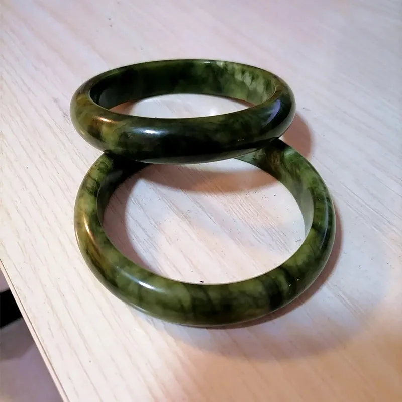 Natural Green Jades Bangles Hand Carved Emerald Jade Bracelet Women Boutique
