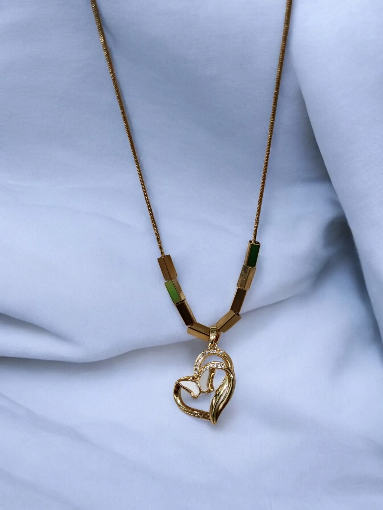 Pearlfect Butterfly Love Locket