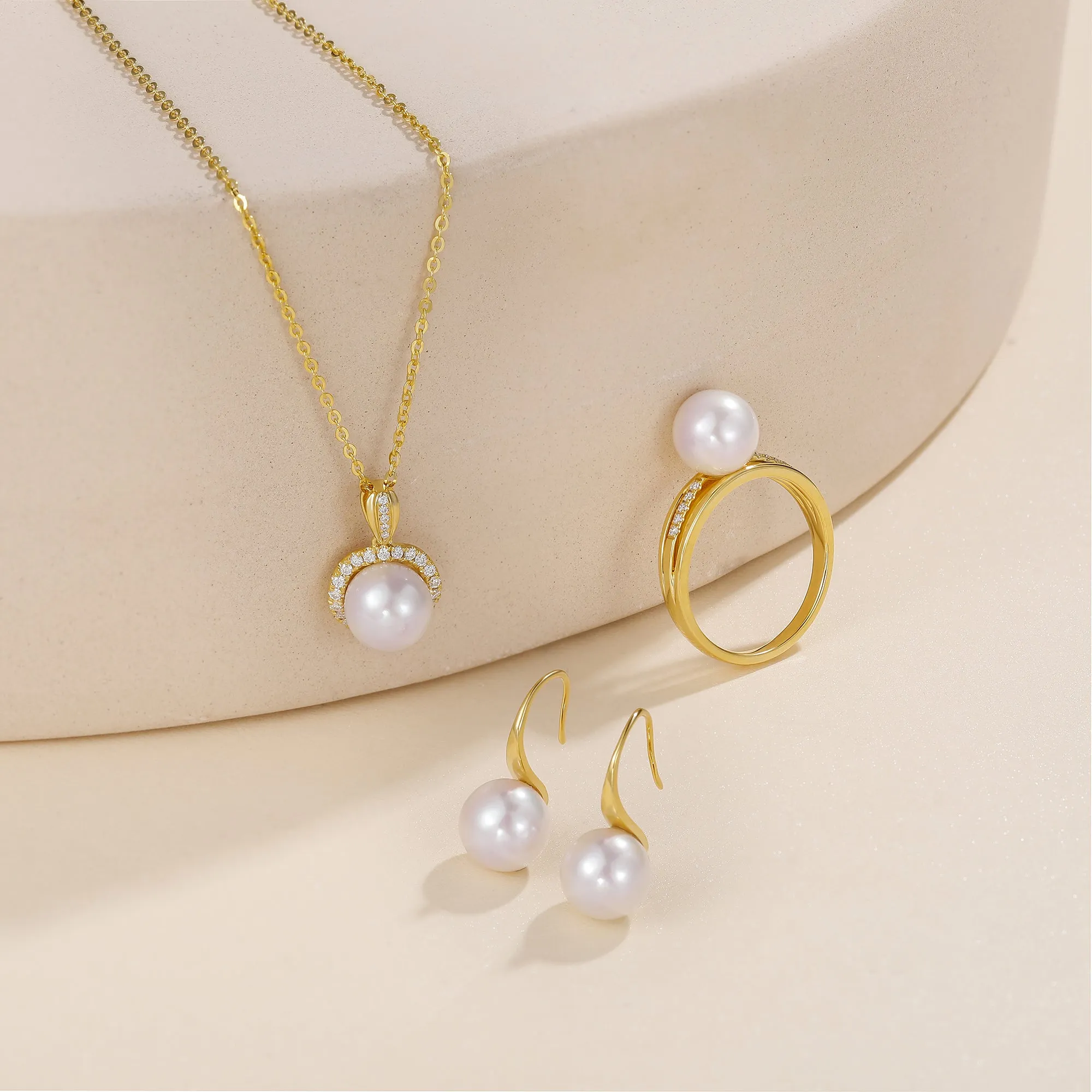 Princess Inspired Freshwater Pearl Necklace