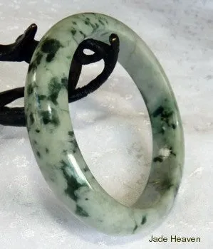 "Mossy" Veins on Light Green Jadeite Jade Bangle 58.5mm   Certificate (799)