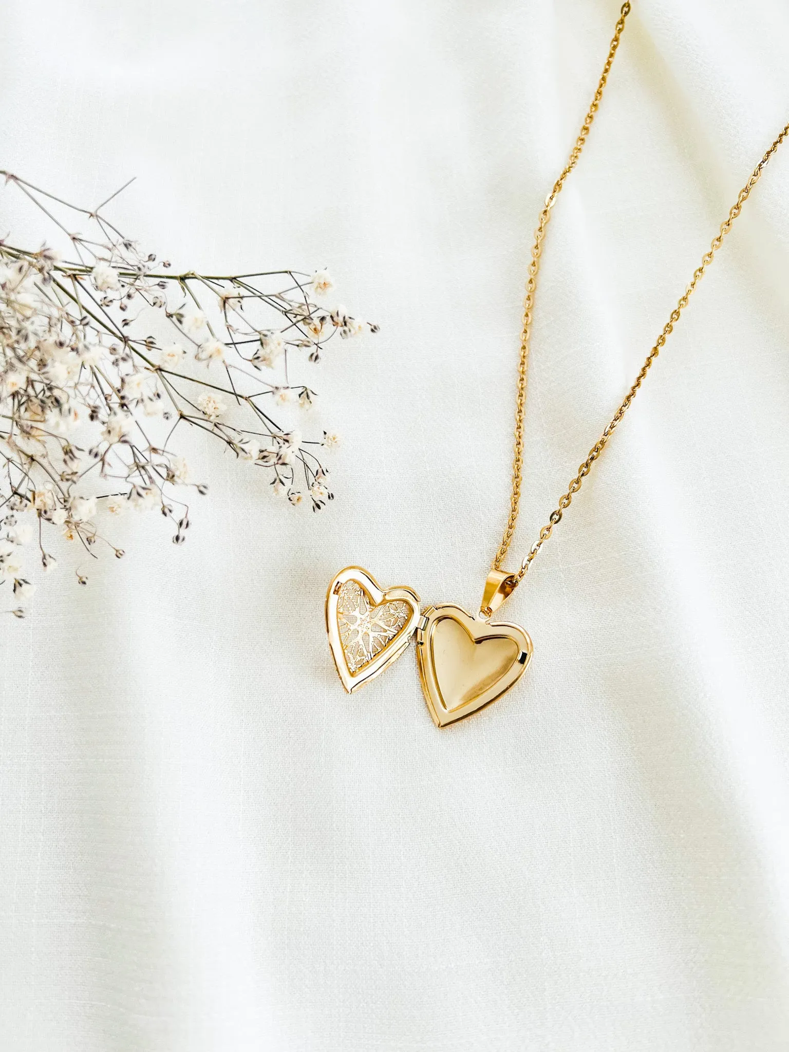 Silène’ Heart Necklace